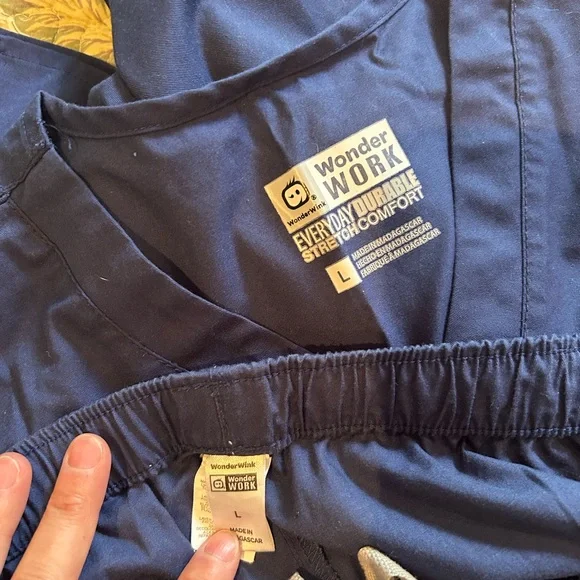 WonderWork WVU  Navy Blue Scrub Set - Picture 4 of 4